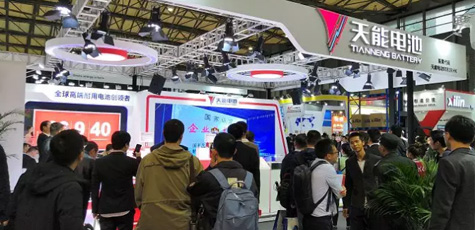 惊艳！彩乐园“黑科技”扎堆亮相上海·2018亚洲物流展